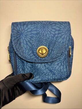 Baggallini Blue Floral Crossbody with Gold Turn-Lock